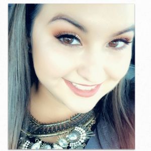 Meet your Posher, Marisol